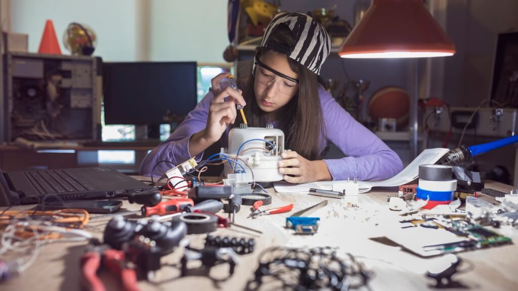 Women In Tech: Debugging Diversity